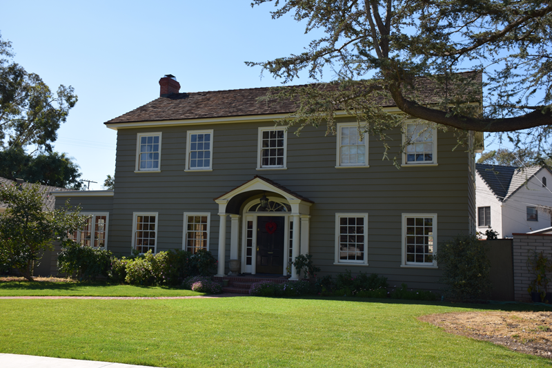 Bixby Knolls Offers Large Homes on Beautiful Tree Lined Streets